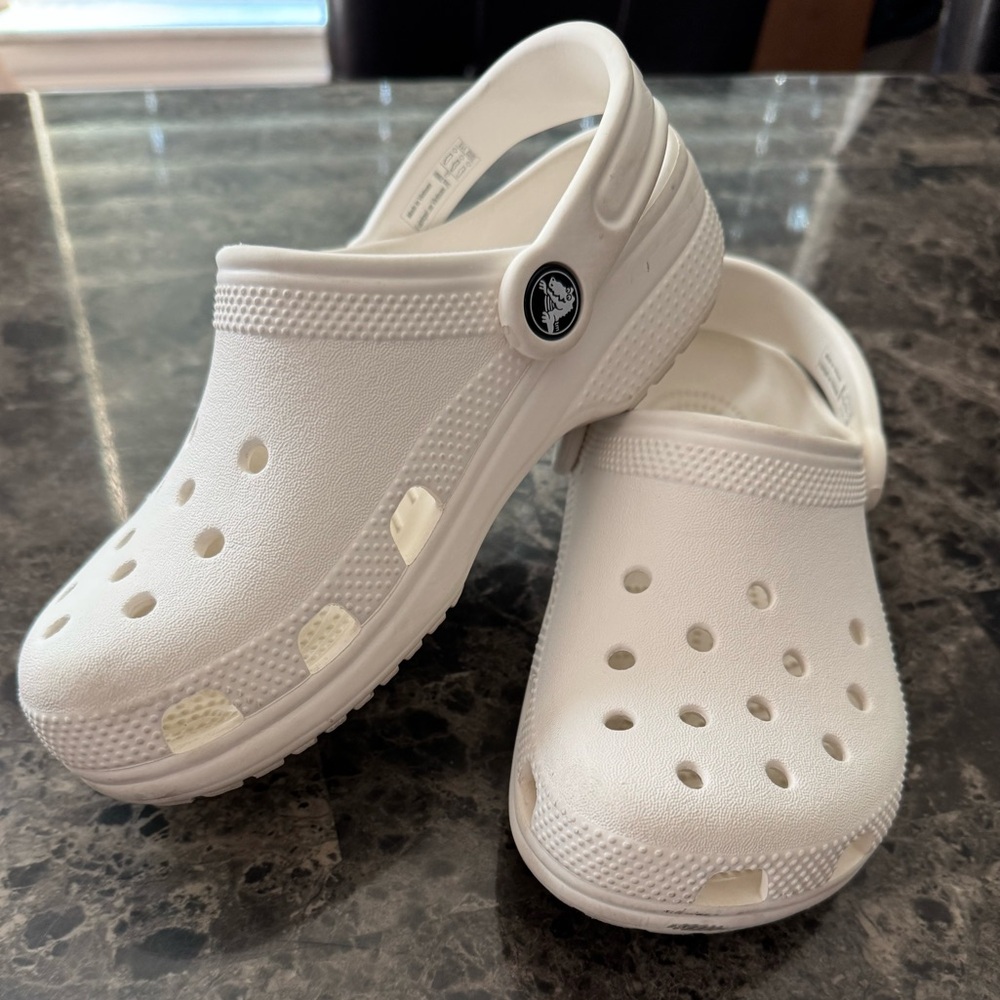 KIDS CROCS